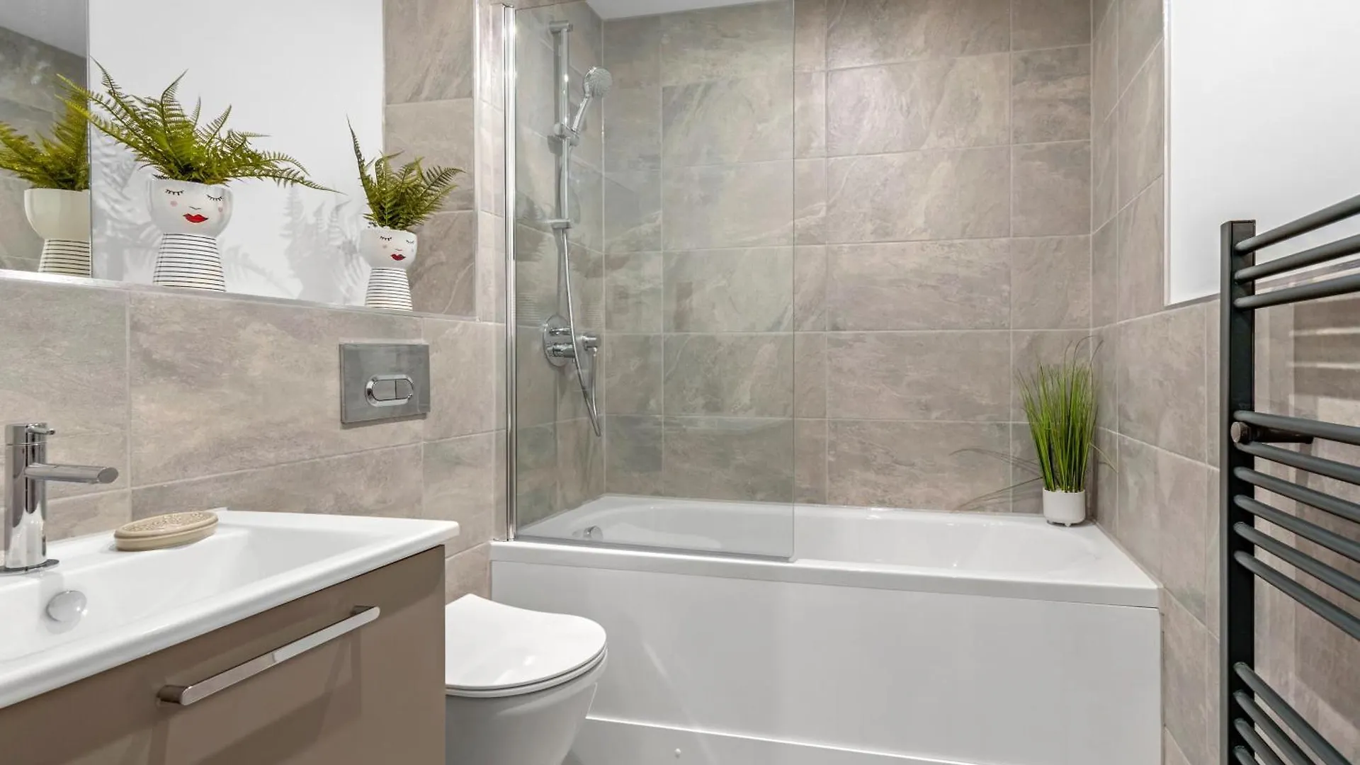 Apartment 21 Two Bedroom- With Secure Parking And Free Onsite Gym York United Kingdom