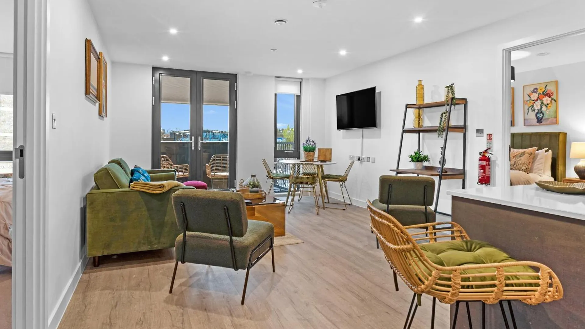 Apartment 21 Two Bedroom- With Secure Parking And Free Onsite Gym York