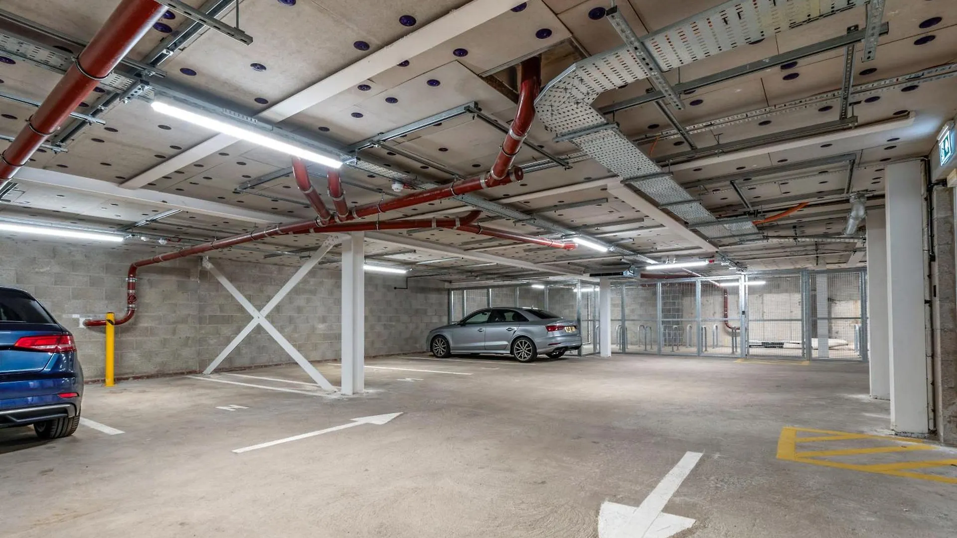 Apartment 21 Two Bedroom- With Secure Parking And Free Onsite Gym York