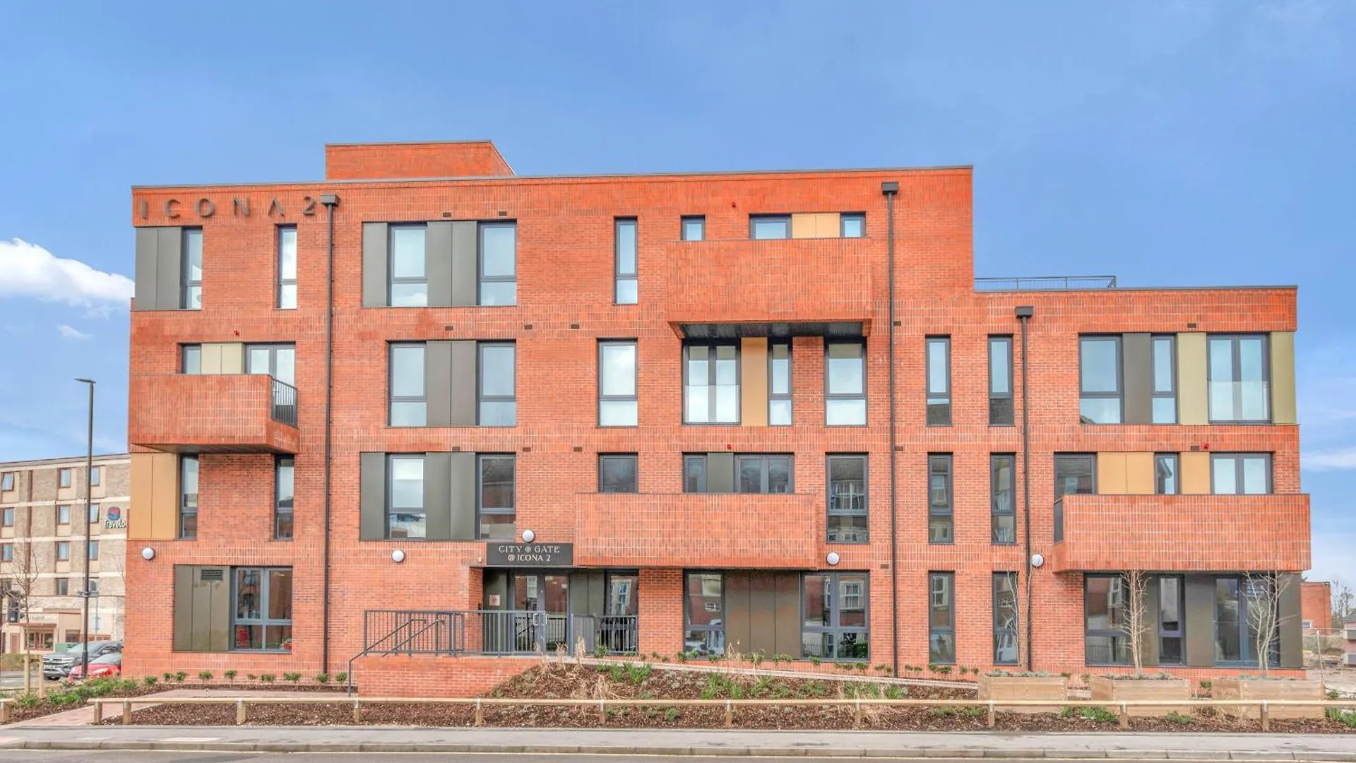 Apartment 21 Two Bedroom- With Secure Parking And Free Onsite Gym York